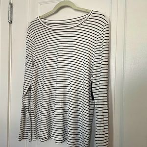 Worthington Long Sleeve Tee
